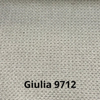 Divano Fiona angolare con penisola sinistra in tessuto Giulia 9712 grigio chiaro