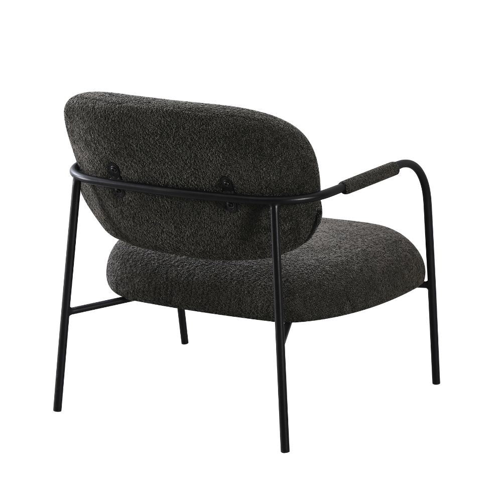 Poltrona Nat con struttura in metallo nero e seduta in tessuto teddy grigio scuro