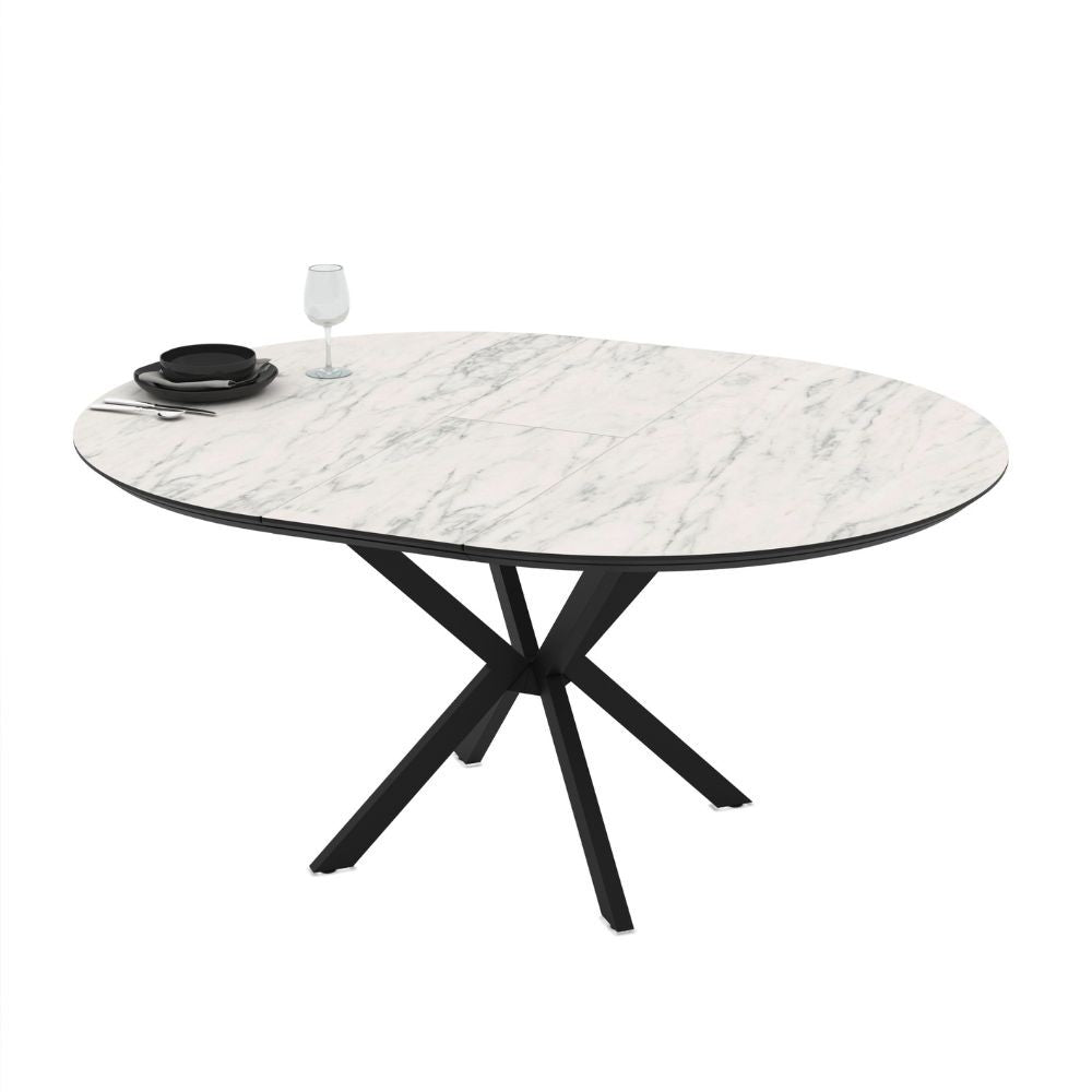 Tavolo allungabile Dobok con allunga 34 cm colore piano effetto marmo opaco e gambe in metallo nero