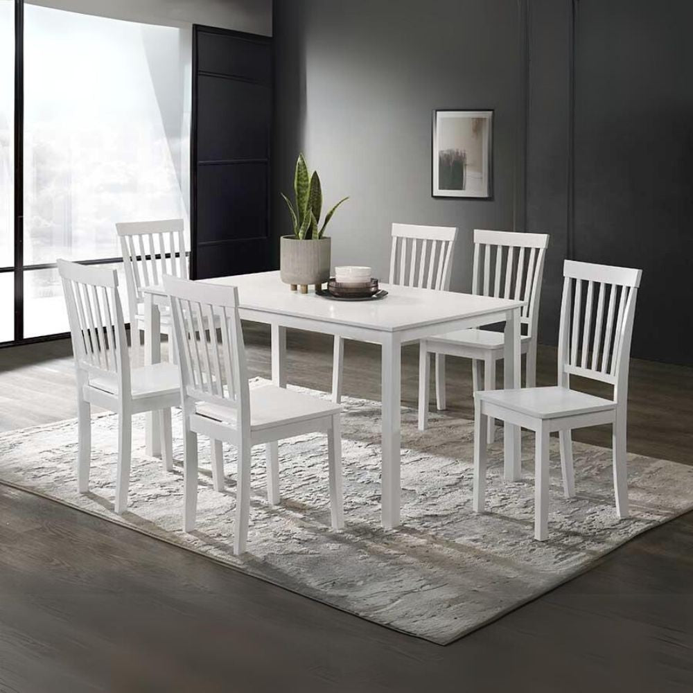 Tavolo Dori in legno colore bianco H 73.8x140x80 cm.
